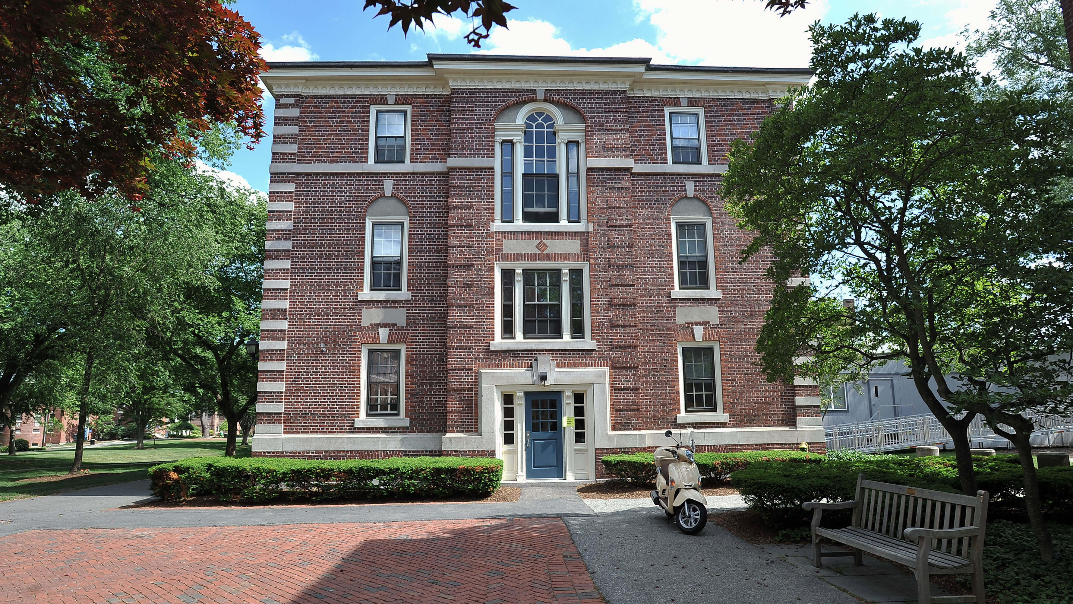 Larcom Hall Map Wheaton College Massachusetts